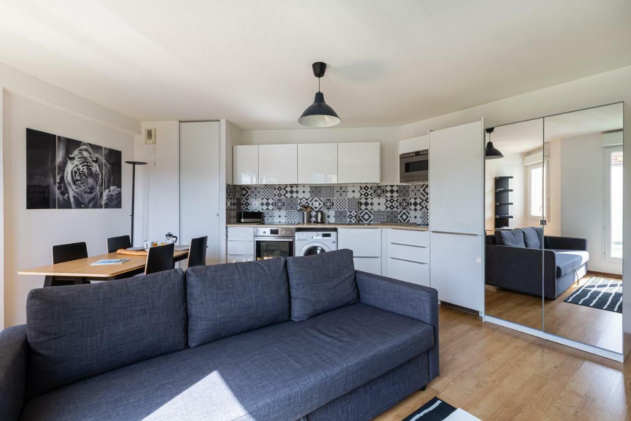 A 5 Min De Bordeaux Centre - Terrasse - Pied Du Tram Apartment Cenon Luaran gambar