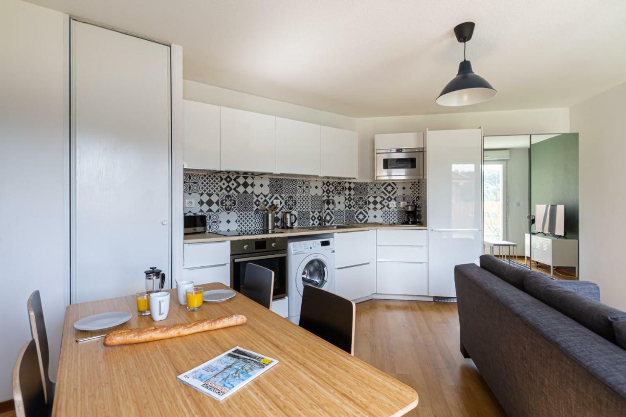 A 5 Min De Bordeaux Centre - Terrasse - Pied Du Tram Apartment Cenon Luaran gambar